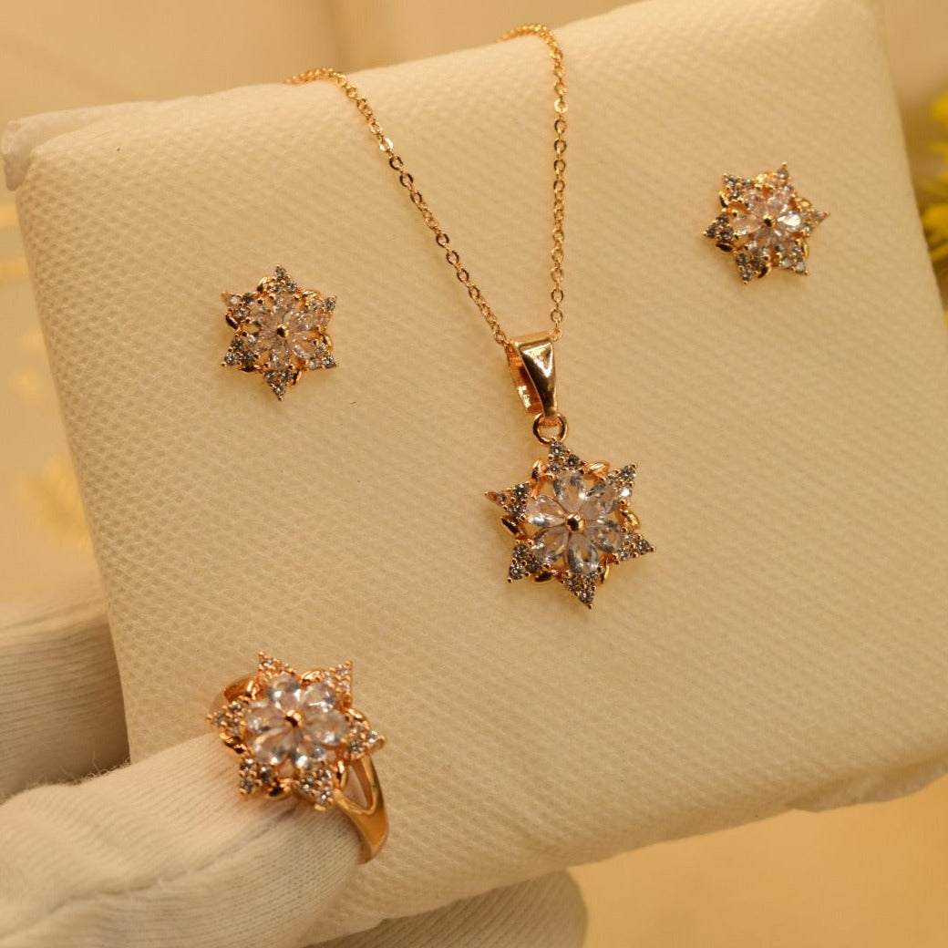 Elegant Fancy Golden Necklace Sets for Girls/Women