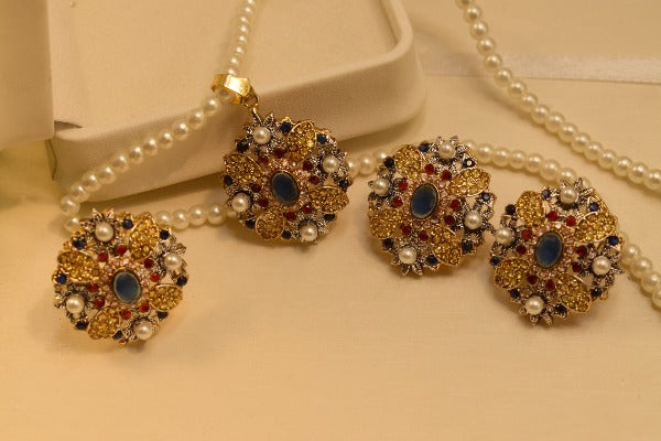 Elegant Design Real Stones Necklace Set for Girls/Women