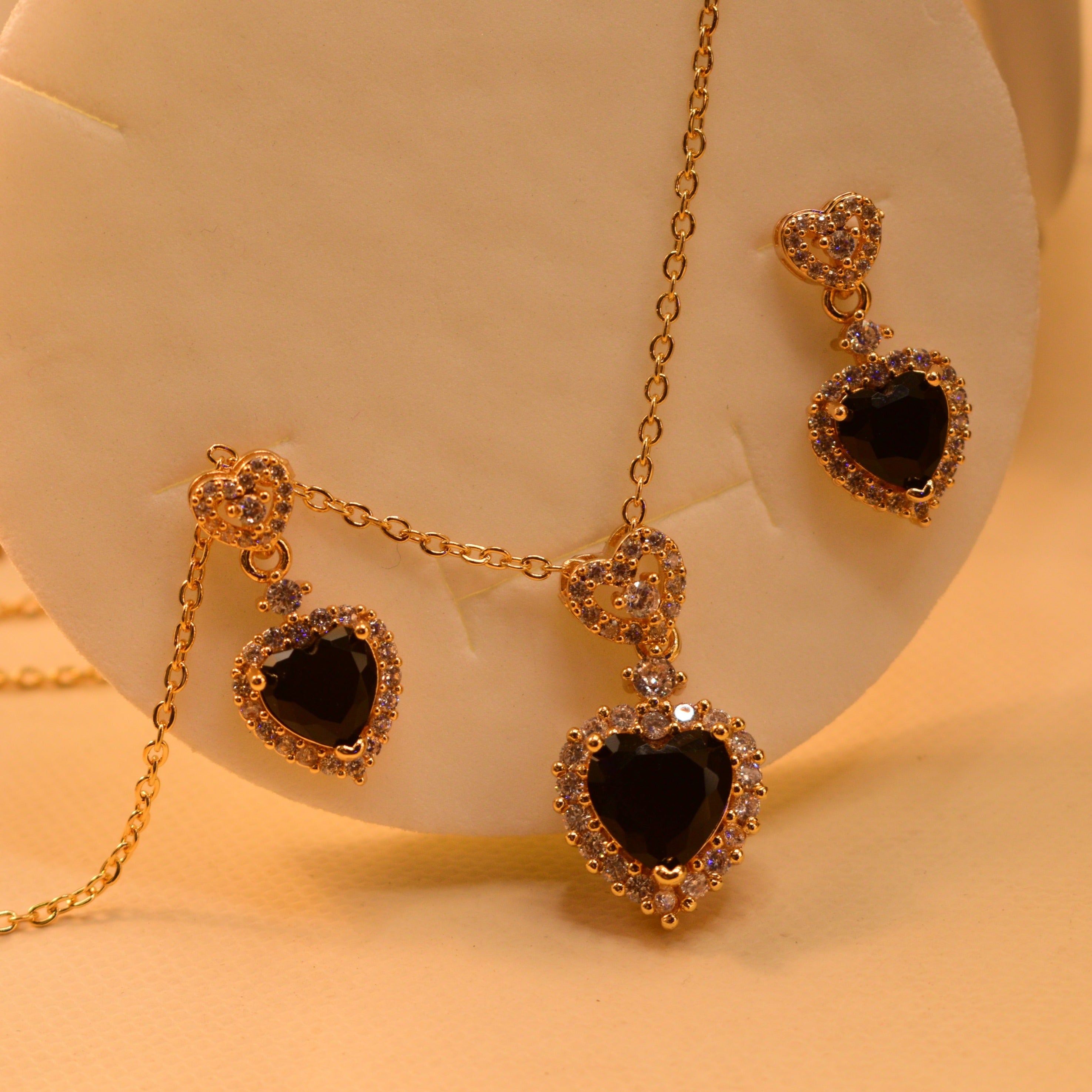 Luminous Gold Plated Heart Shaped Necklace Set For Girls/Women