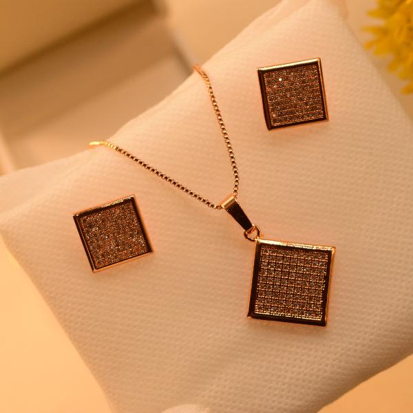 Beautiful Cubic Shaped 24K Gold Plated Necklace Set for Girls/Women