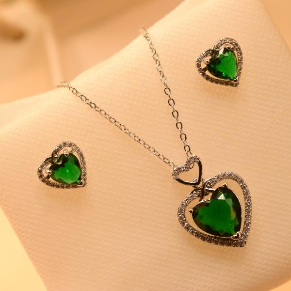 Gorgeous Heart Design Silver Necklace Set for Girls/Women