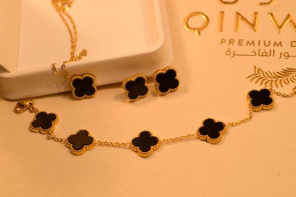 Stylish Gold Plated Necklace Earrings Set With Bracelet for Girls/Women