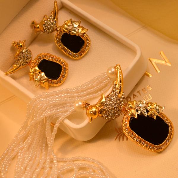 Glamorous Real Stone Gold Plated Necklace Set for Girls/Women