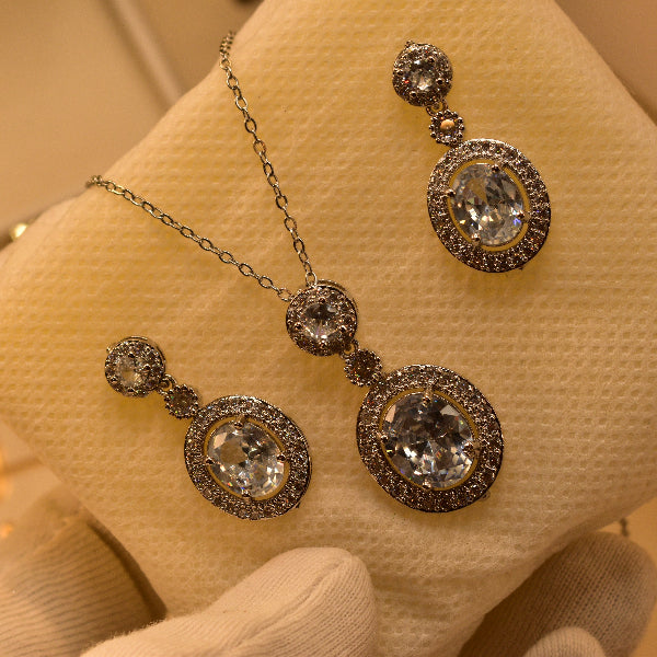 Beautiful Design Silver Plated Real Stones Necklace Set for Girls/Women
