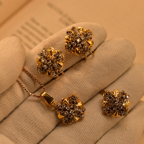 Beautiful Design Gold Plated Real Stones Necklace Set for Girls/Women