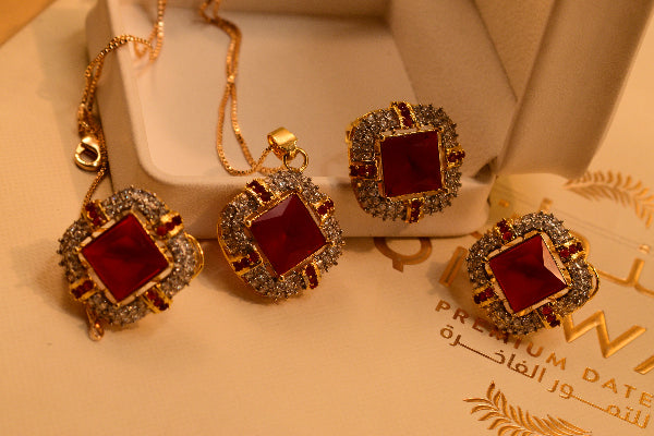 Luxury Unique Design Gold Plated Crystal Stones Necklace Set for Girls/Women