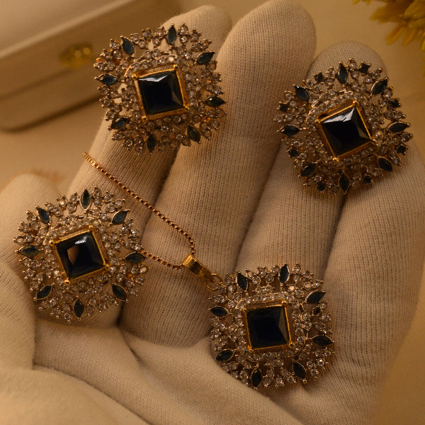 Luminous Unique Design Gold Plated Real Stones Necklace Set for Girls/Women