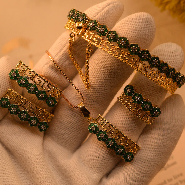 Charming Design Gold Plated Real Stones Necklace Set With Bangle for Girls/Women