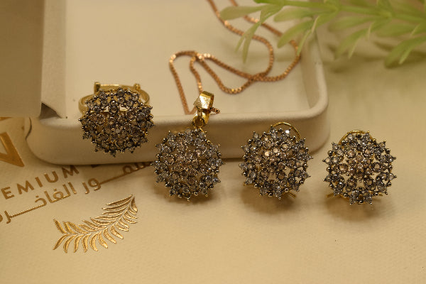 Luminous Design Gold Plated Crystal Stones Necklace Set for Girls/Women