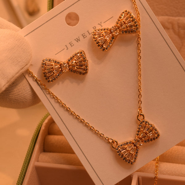 Sparkling Design Gold Plated Crystal Stones Necklace Set for Girls/Women