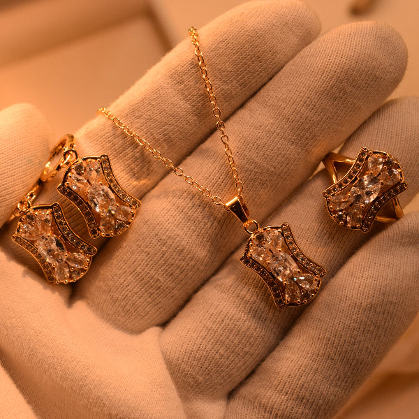 Glamorous Design Gold Plated Crystal Stones Necklace Set for Girls/Women