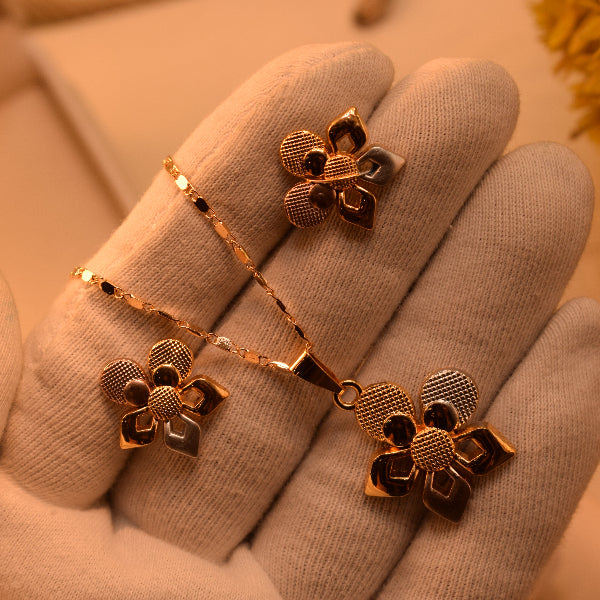 Luxury Unique Design Gold Plated Necklace Set for Girls/Women