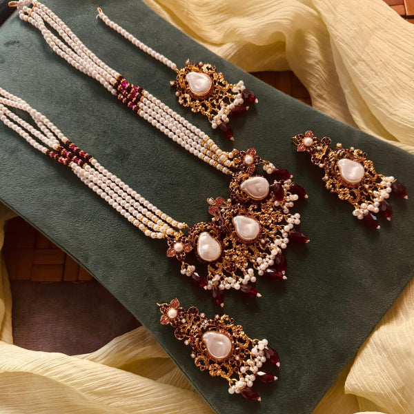 Charming Design Gold Plated Real Stones Necklace Set for Girls/Women