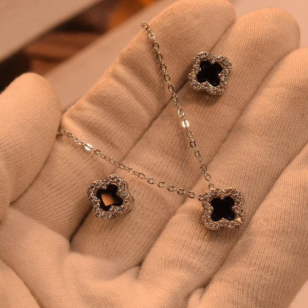 Gorgeous Design Silver Plated Crystal Stones Necklace Set for Girls/Women