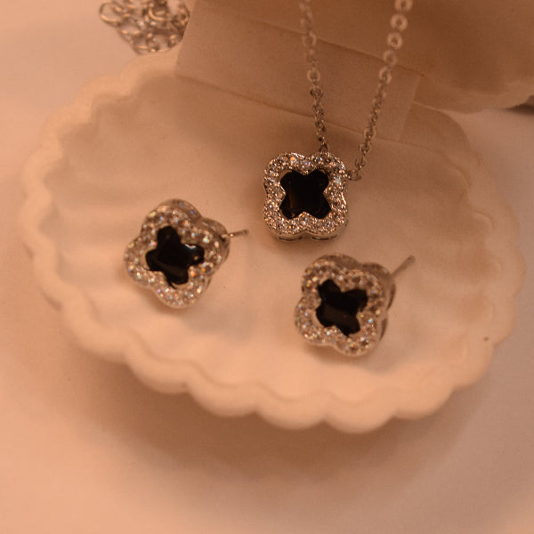 Gorgeous Design Silver Plated Crystal Stones Necklace Set for Girls/Women