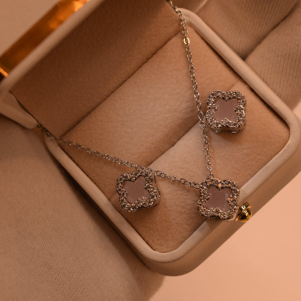 Gorgeous Design Silver Plated Crystal Stones Necklace Set for Girls/Women