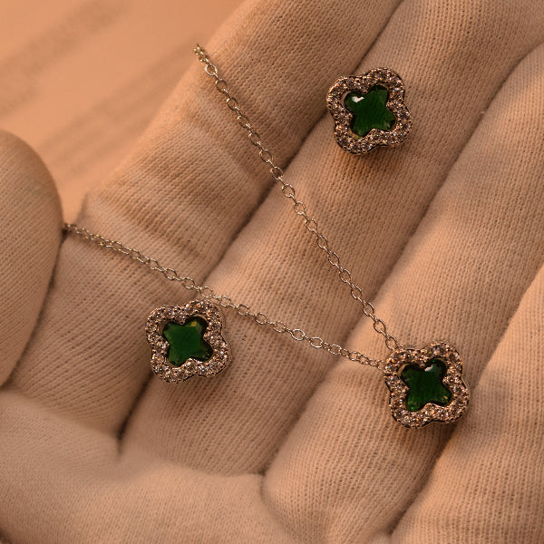 Gorgeous Design Silver Plated Crystal Stones Necklace Set for Girls/Women