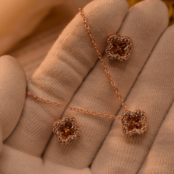 Elegant Design Gold Plated Crystal Stones Necklace Set for Girls/Women