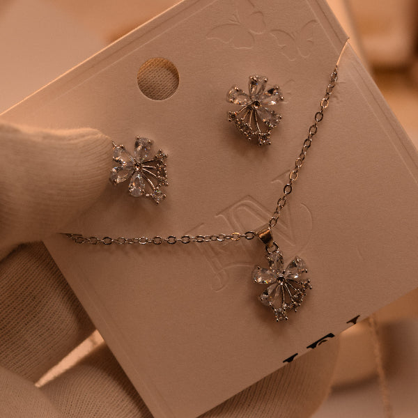 Luminous Design Silver Plated Crystal Stones Necklace Set for Girls/Women