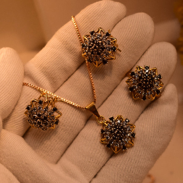 Beautiful Design Gold Plated Crystal Stones Necklace Set for Girls/Women