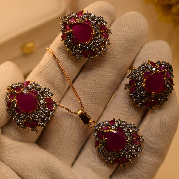 Beautiful Design Gold Plated Crystal Stones Necklace Set for Girls/Women