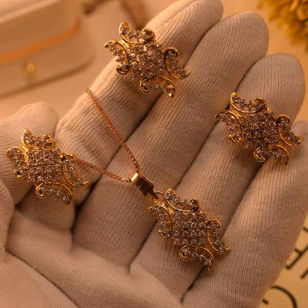 Fancy Design Gold Plated Crystal Stones Necklace Set for Girls/Women
