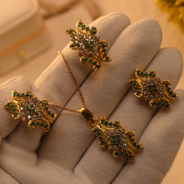 Fancy Design Gold Plated Crystal Stones Necklace Set for Girls/Women