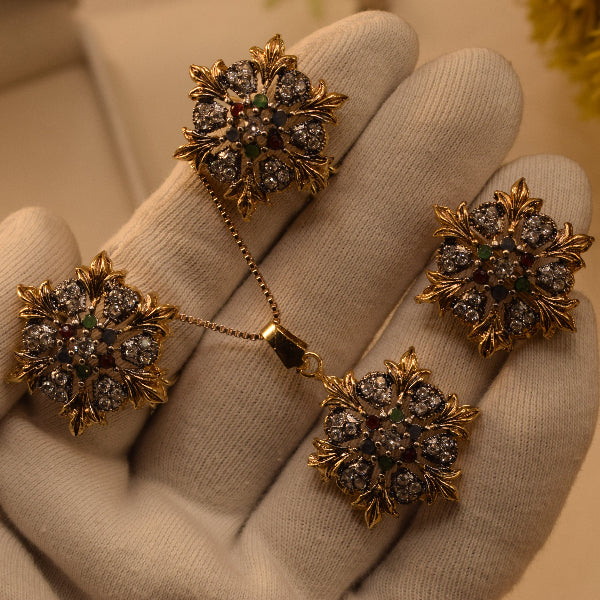 Glamorous Design Gold Plated Crystal Stones Necklace Set for Girls/Women