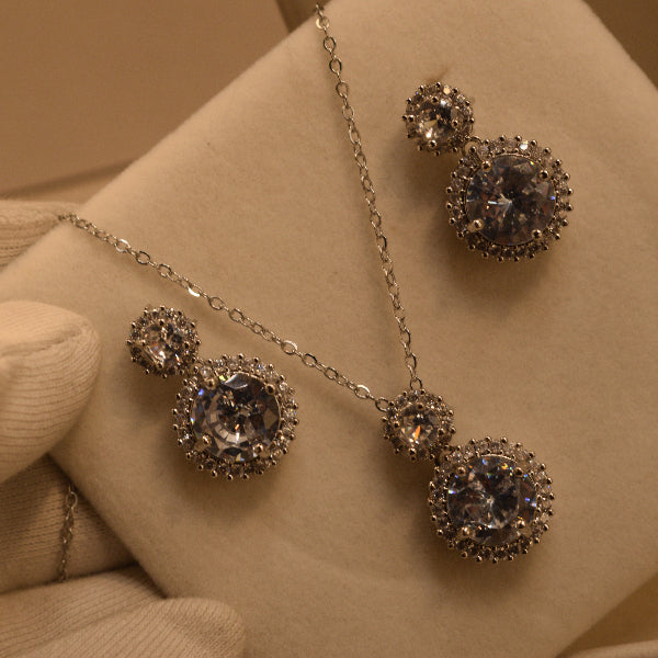 Sparkling Design Silver Plated Crystal Stones Necklace Set for Girls/Women