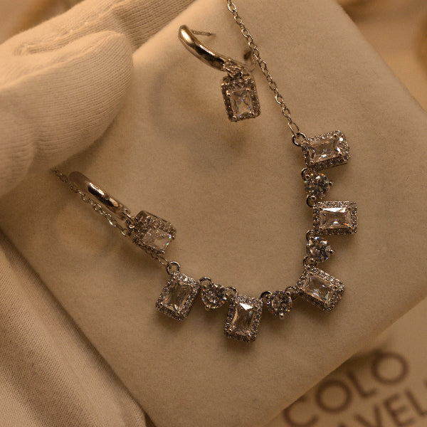 Luxury Unique Design Crystal Stones Necklace Set for Girls/Women