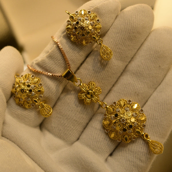 Luminous Unique Design 24K RP Gold Plated Necklace Set for Girls/Women