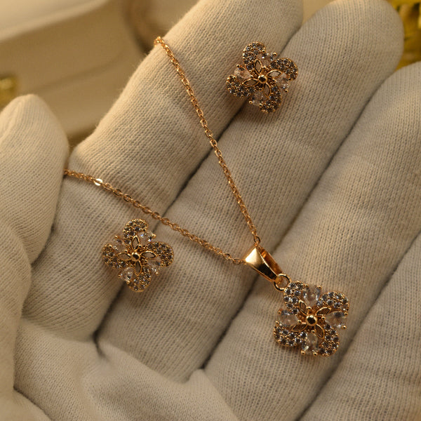 Luminous Design Gold Plated Crystal Stones Necklace Set for Girls/Women