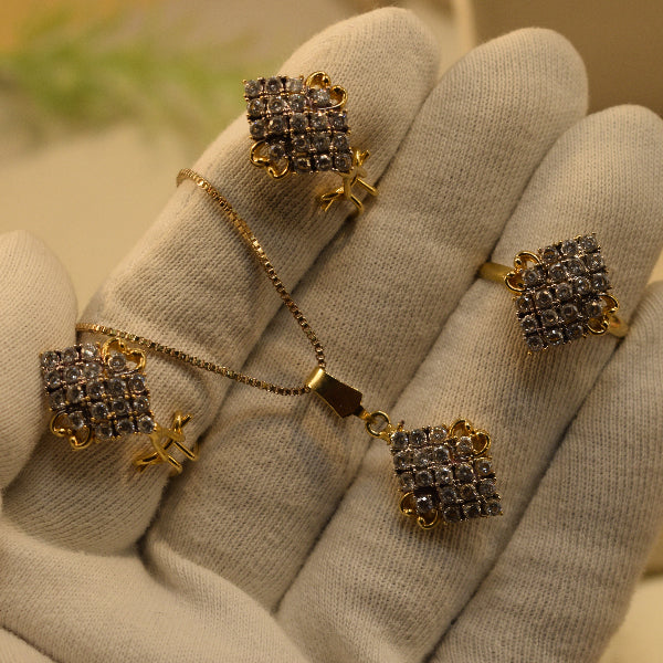 Dazzling Unique Design Gold Plated Crystal Stones Necklace Set for Girls/Women