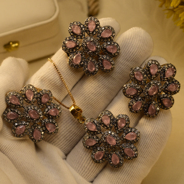 Charming Design Gold Plated Crystal Stones Necklace Set for Girls/Women