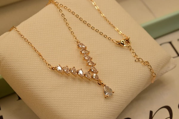 Stylish Design Crystal Golden Pendant for Girls/Women