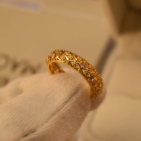 Elegant Gold Plated Crystal Ring for Girls/Women - Meerzah