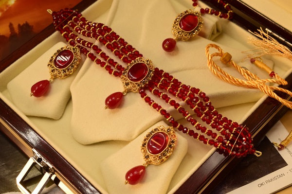 Antique Red Bridal CHOKER Sets for Girls/Women - Meerzah