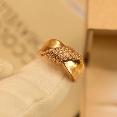 Beautiful Gold Design Crystal Ring for Girls/Women - Meerzah