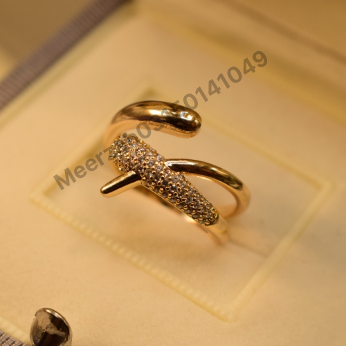 Elegant Design Gold Plated Ring for Girls/Women