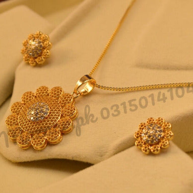 Antique Leaf Crystal Golden Necklace Sets for Girls/Women - Meerzah