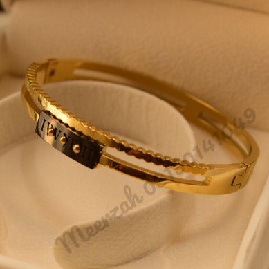 Antique Fancy Golden Bangle Bracelet for Girls/Women - Meerzah