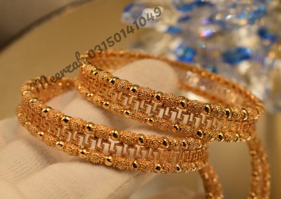 Stylish  Golden Design Bangles Set for Girls/Women