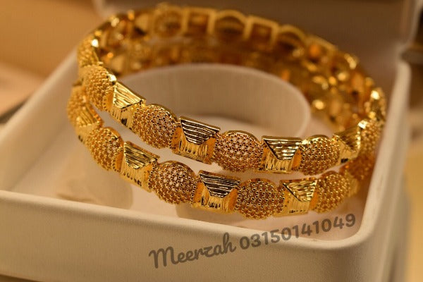 Elegant Gold Design Bangles Set for Girls/Women