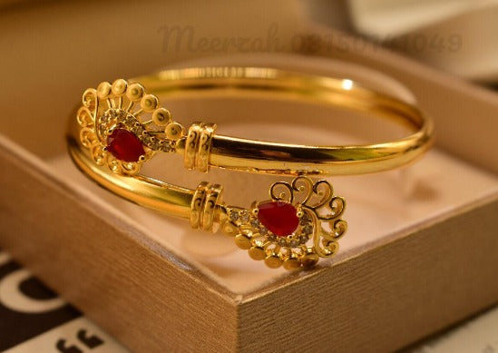 Stunning Single Kara Maroon Gold Design Bracelet for Girls/Women - Meerzah