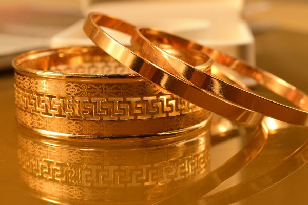 Fancy Elegant Golden Design Bangles Set for Girls/Women - Meerzah