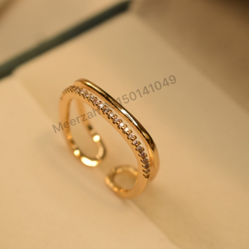 Fancy Diamond Zircon Stones Stylish Crystal Gold Plated Ring for Girls/Women