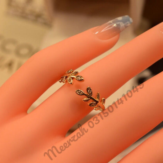 Beautiful Leafs Golden Adjustable Ring for Girls/Women