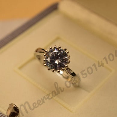 Elegant Diamond Zircon Stylish Crystal Silver Plated Ring for Girls/Women