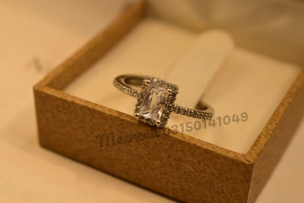 Beautiful Design Single Stone Adjustable Silver Ring for Girls/Women