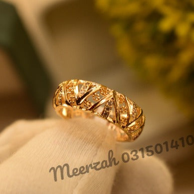 Elegant Design Crystal Golden Ring for Girls/Women